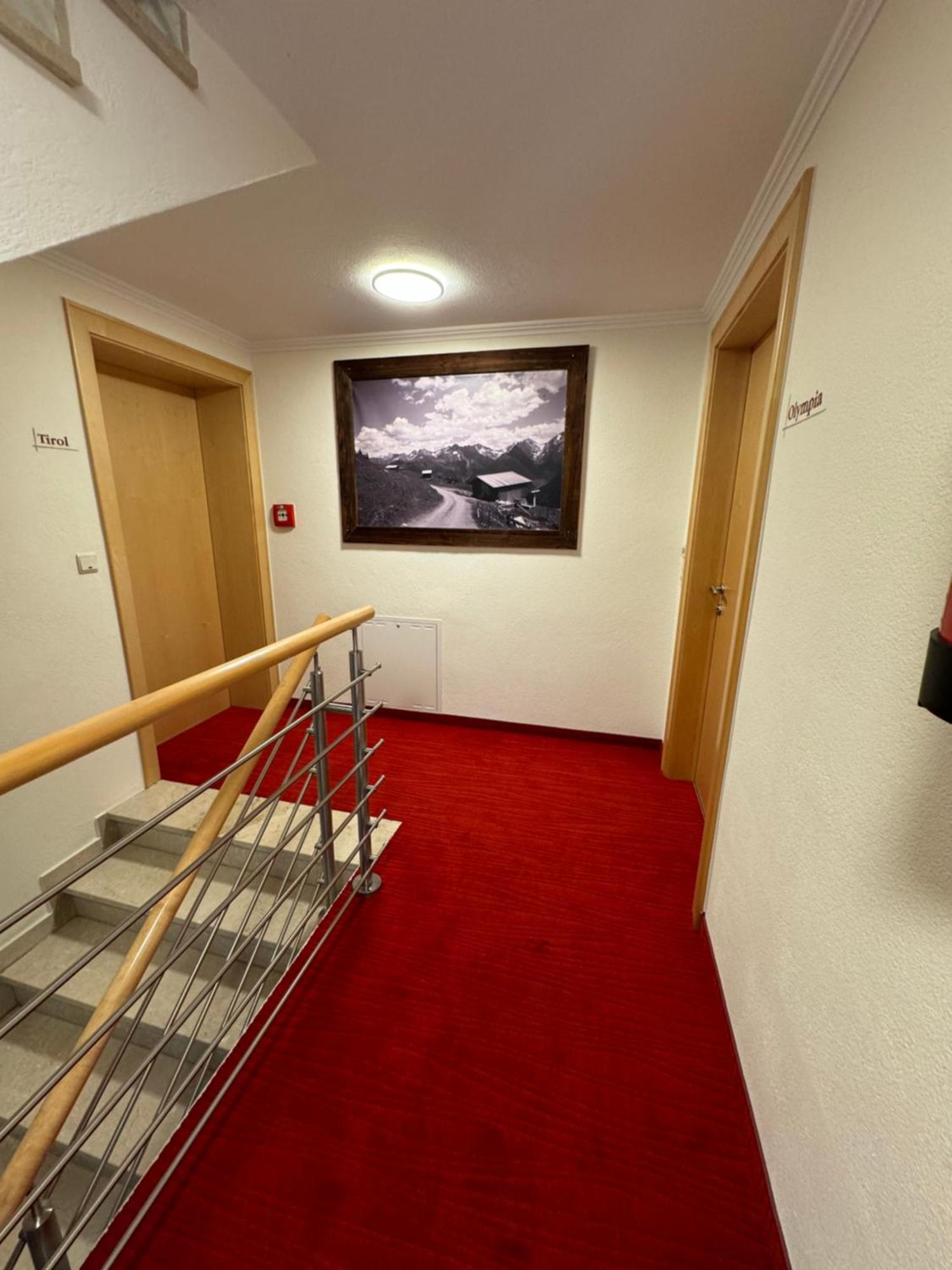 Appartements Olympia Mayrhofen Exteriör bild